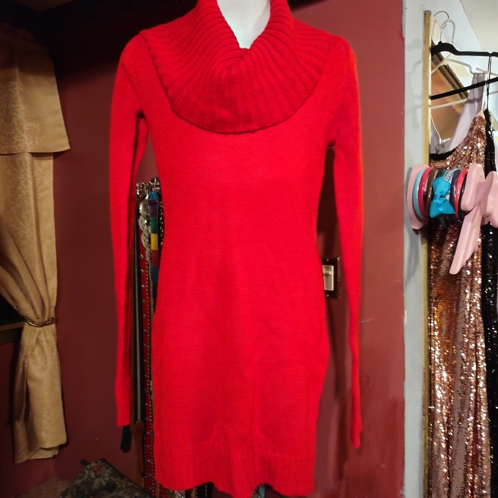 Red Paint Vintage Turtleneck Red Sweater M